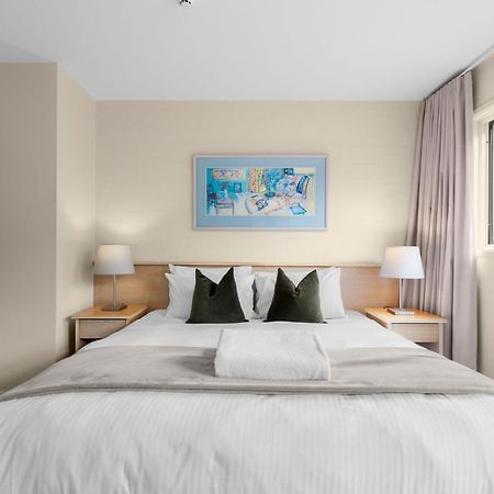 Village Green 2 Bedroom Loft Townhouse With Views Fireplace And Garage Parking Thredbo Esterno foto